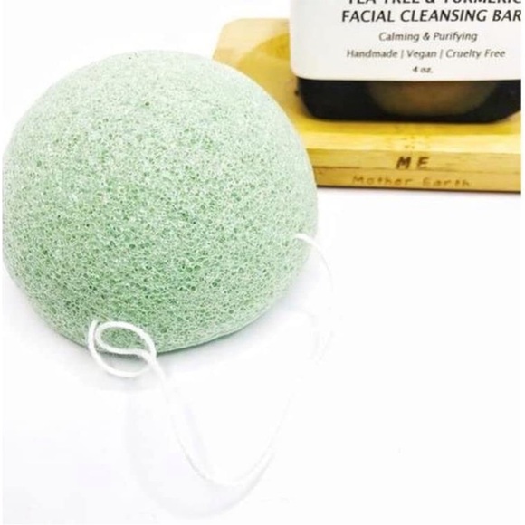 Daylogic Green Tea Konjac Exfoliating Sponge 2 pack - Picture 5 of 8